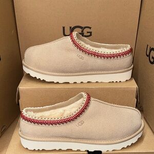 UGG TASMAN